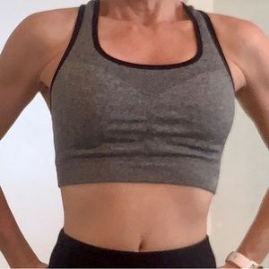 New Balance Sports Bra - Large